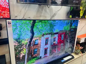 Purchase Sleek Slim UHD Smart Glossy Samsung 55”Au7022