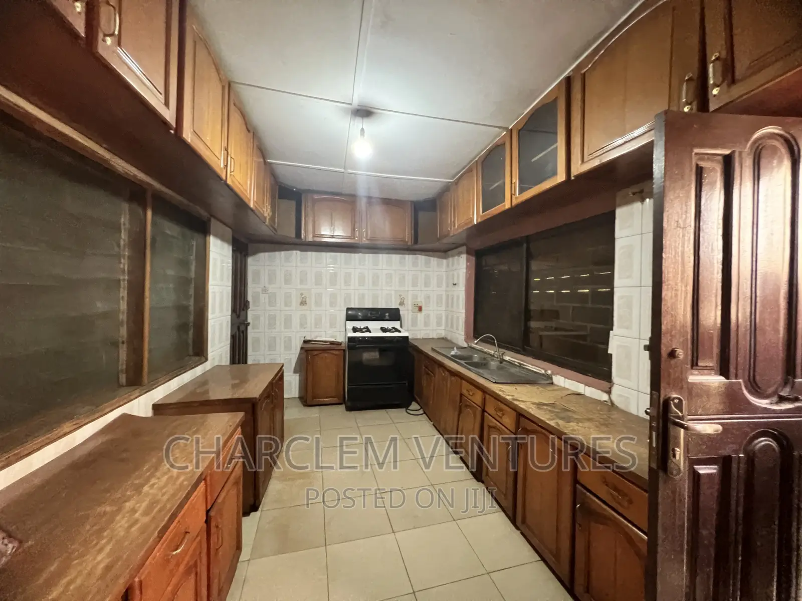 4bdrm House in Charclem Ventures, Accra Metropolitan for sale