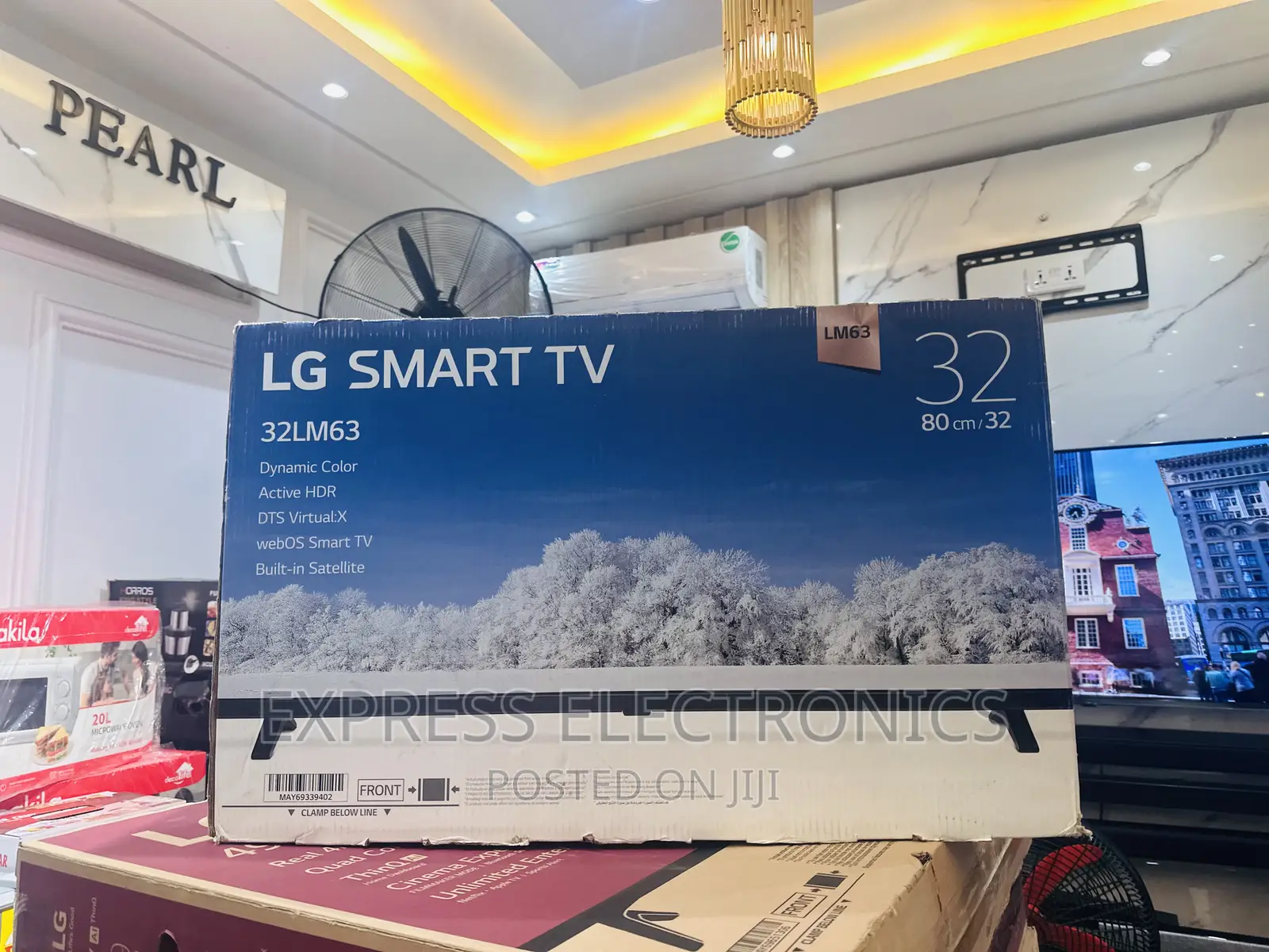 Grab a Deal on Lg FHD Satellite Image 32LP630