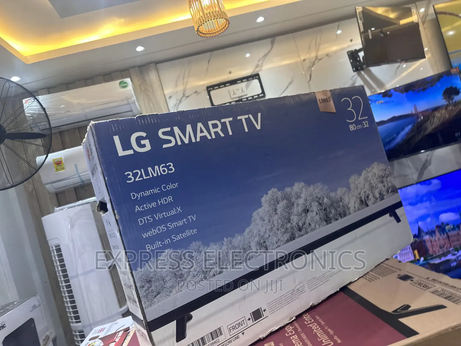 Dynamic Color 32”LQ630 FHD Smart Glossy Sleek Slim Tv