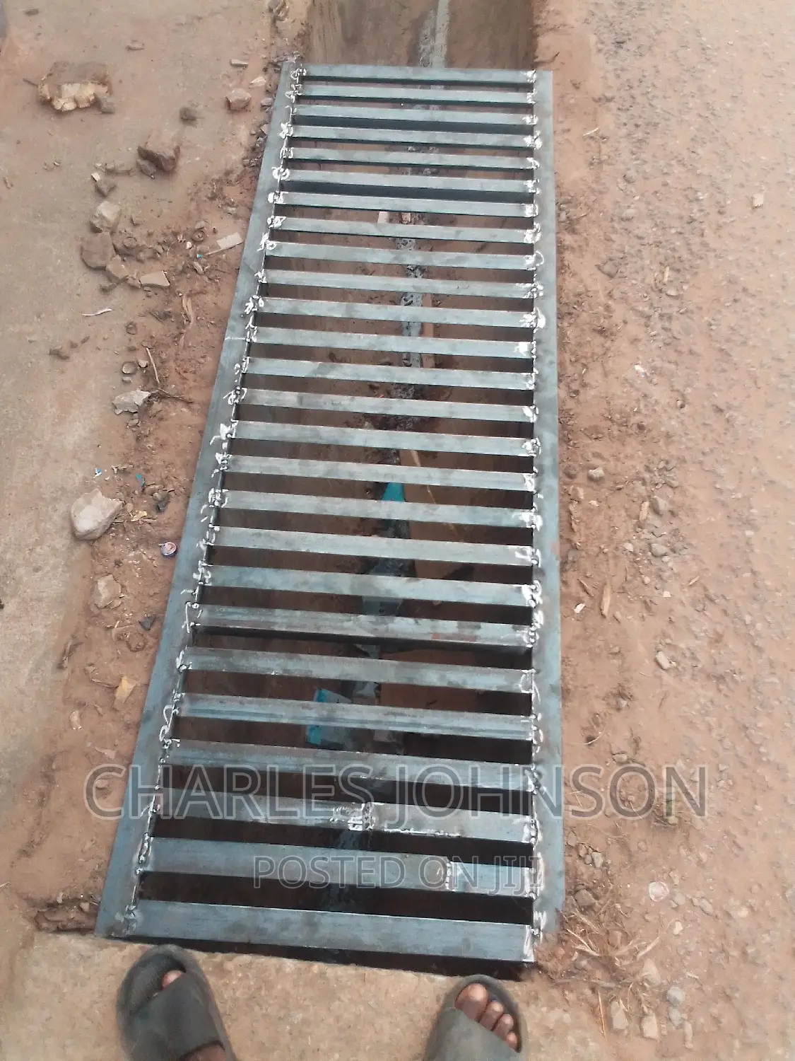 Drainage Rails