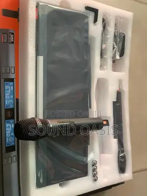 JBL KMC-8 Professional Digital Wireless Microphone