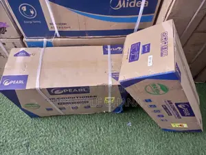 White Air Condition 1.5hp Pearl Air Conditioner Brand New