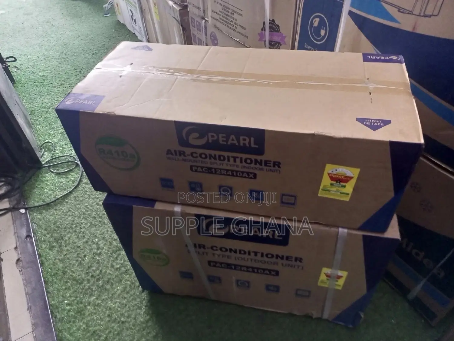 White Air Conditioncooling 1,.5hp Air Conditioner 1.5hp R410