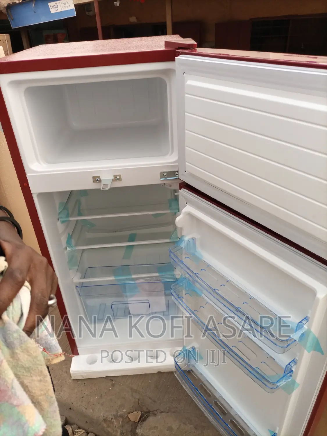 Westpool 95litres Red Refrigerator