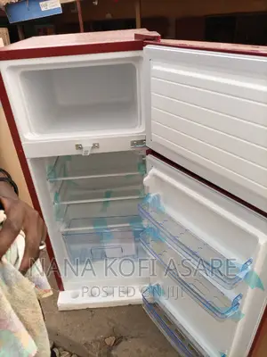 Westpool 95litres Red Refrigerator