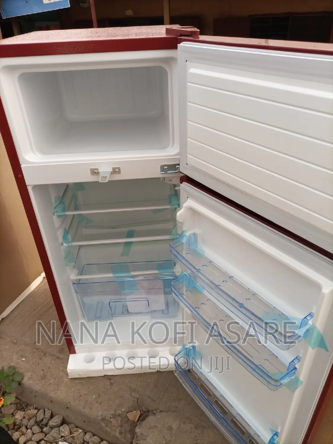Westpool 95litres Red Refrigerator