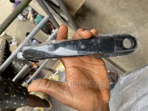 Hyundai Tucson 2004 to 2008 Outside Door Handle Available