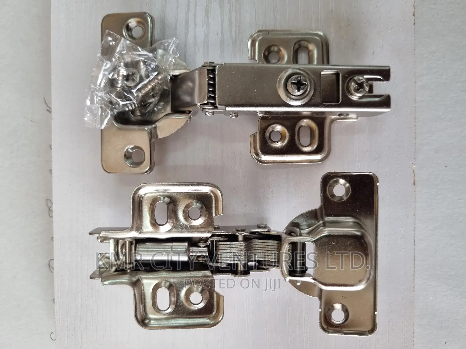 DGC Hinges