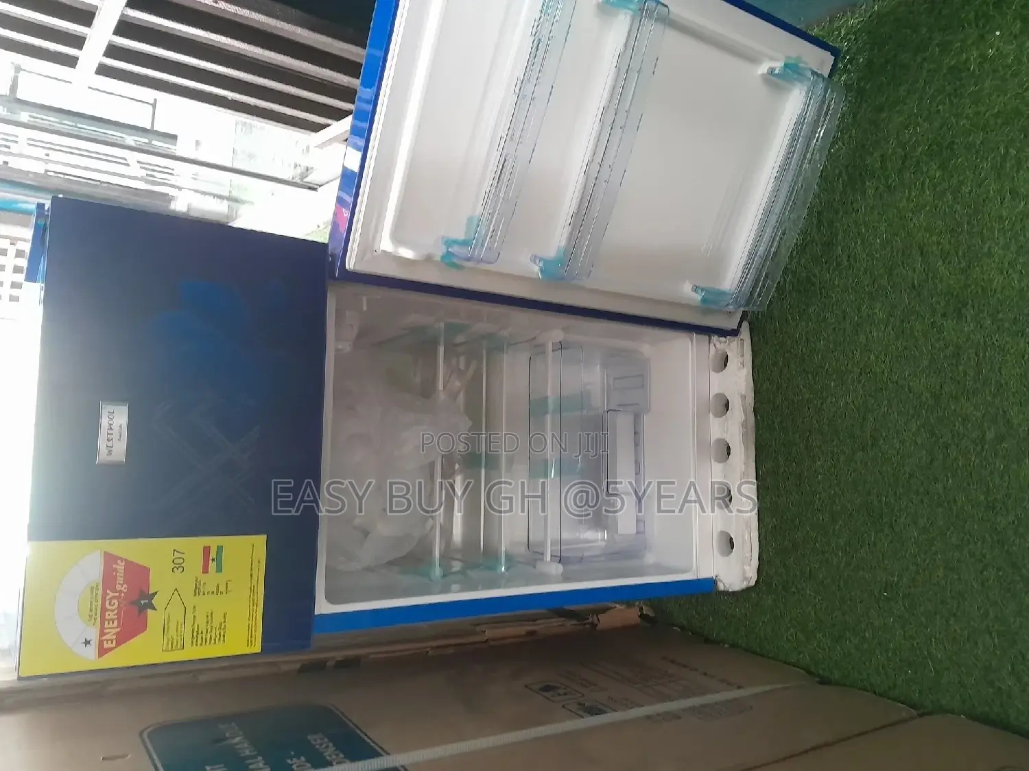 Refrigerator Westpool 95L