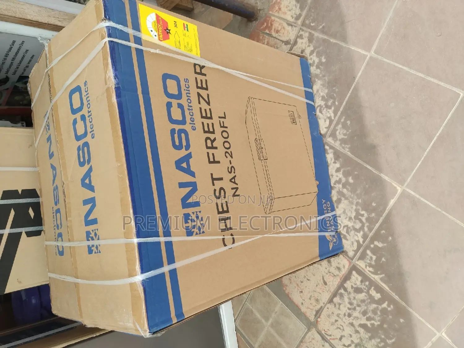 Nasco Freezer 150 LTRS Net Silver NAS-200FL