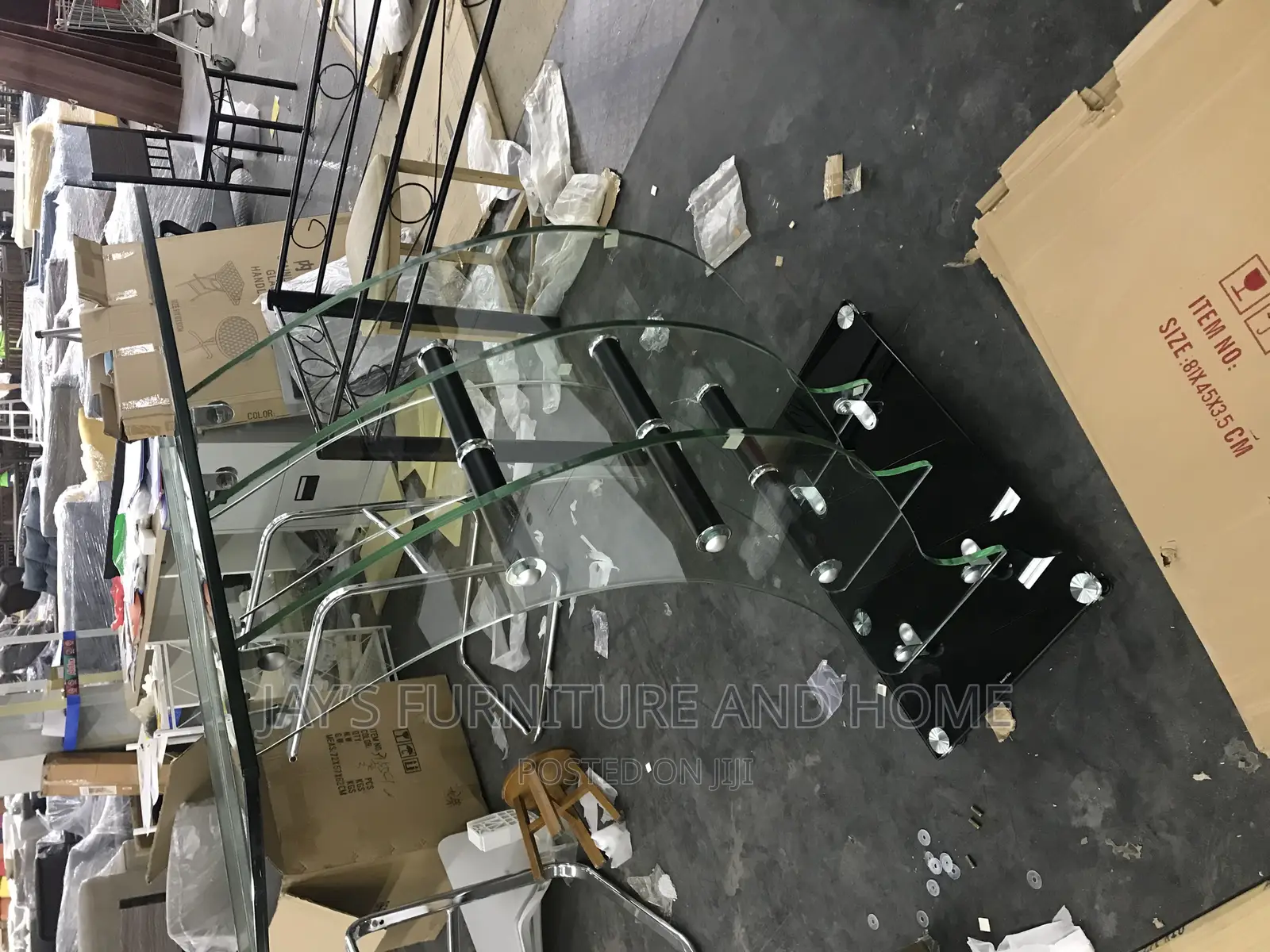 Glass Pulpit 143