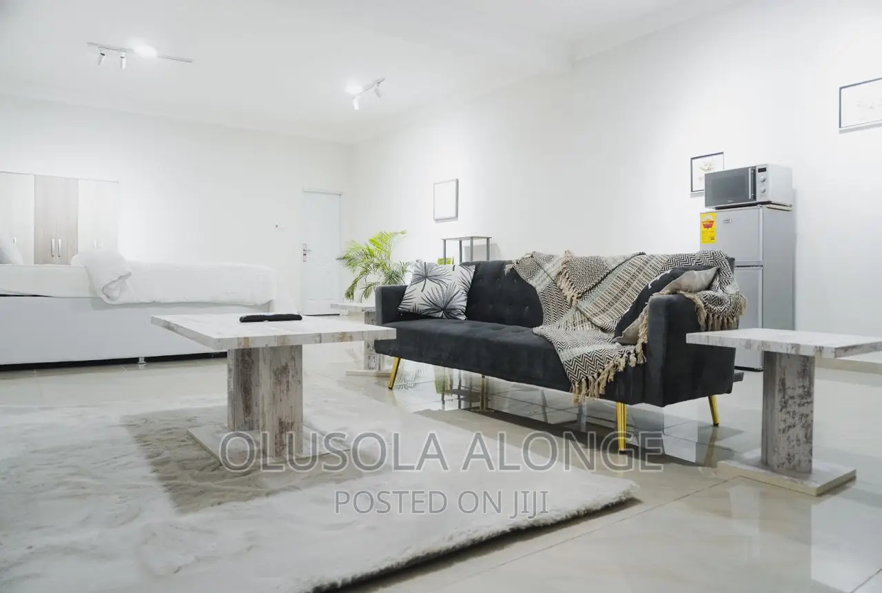 Self-Catering Super Studio + Starlink Internet + Breakfast-Daily Rate