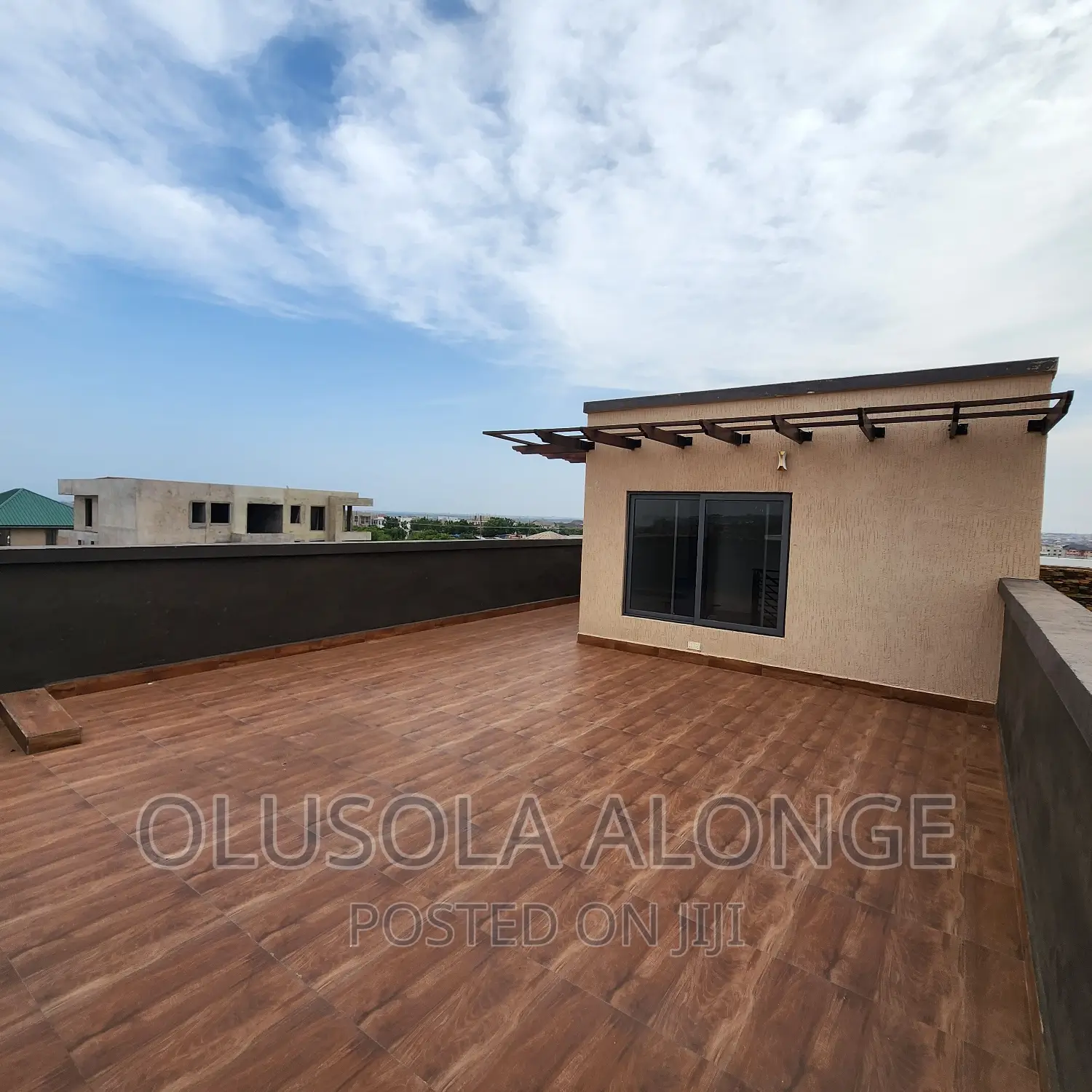 Furnished 5bdrm Townhouse / Terrace in East Legon for rent