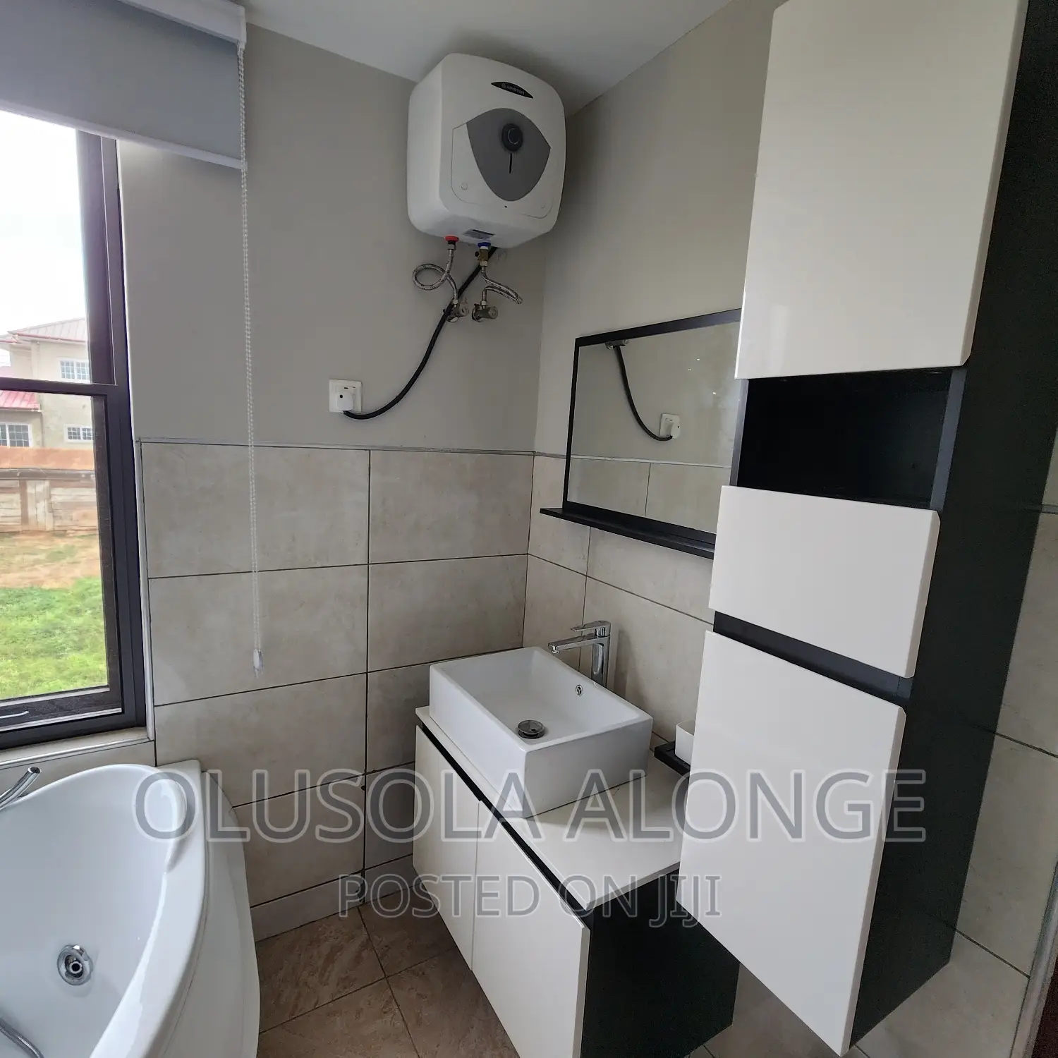 Furnished 5bdrm Townhouse / Terrace in East Legon for rent