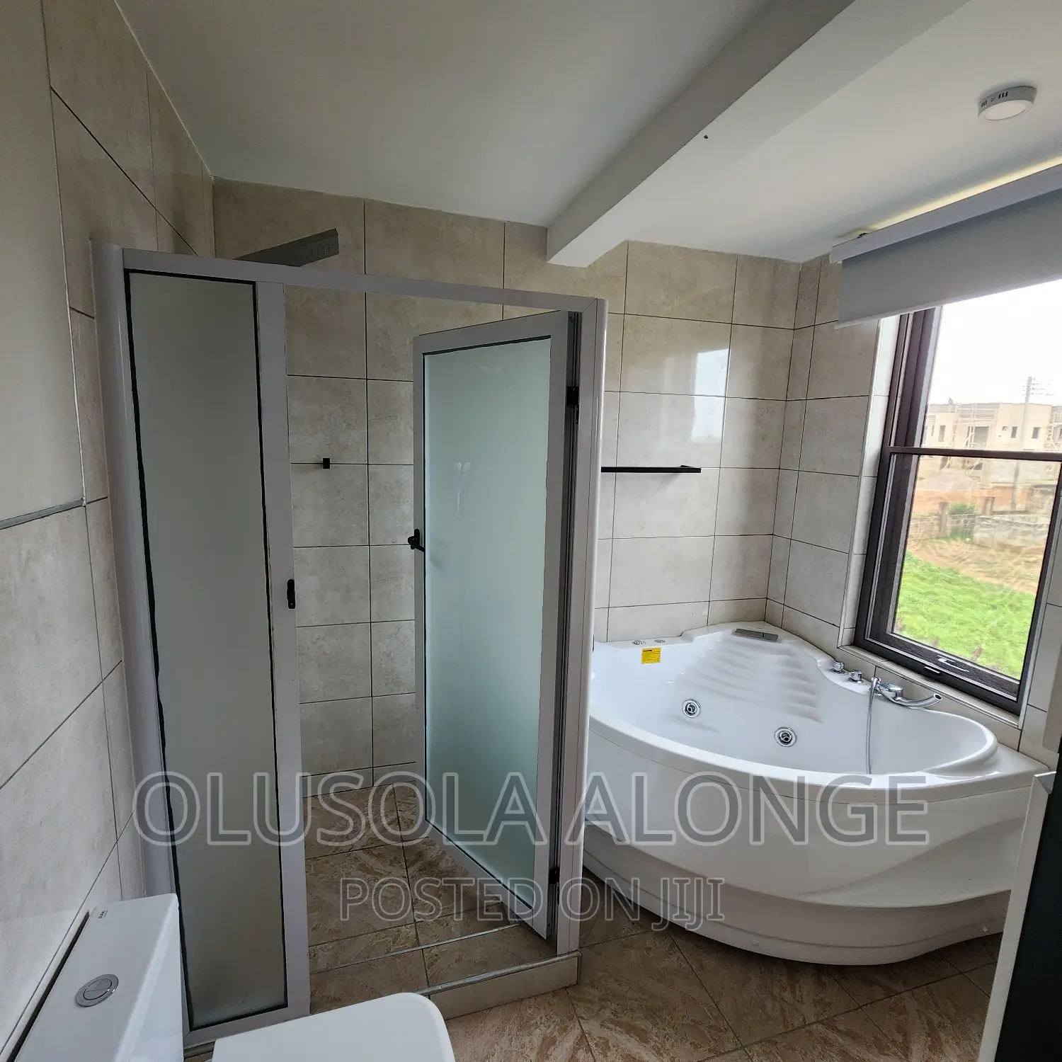 Furnished 5bdrm Townhouse / Terrace in East Legon for rent