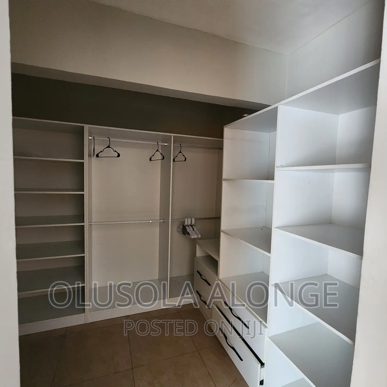 Furnished 5bdrm Townhouse / Terrace in East Legon for rent