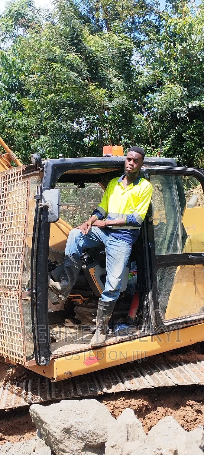 Excavator Operator