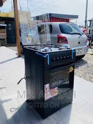 Black,Volcano 50x50 3 Gas + 1 Electric Burner.