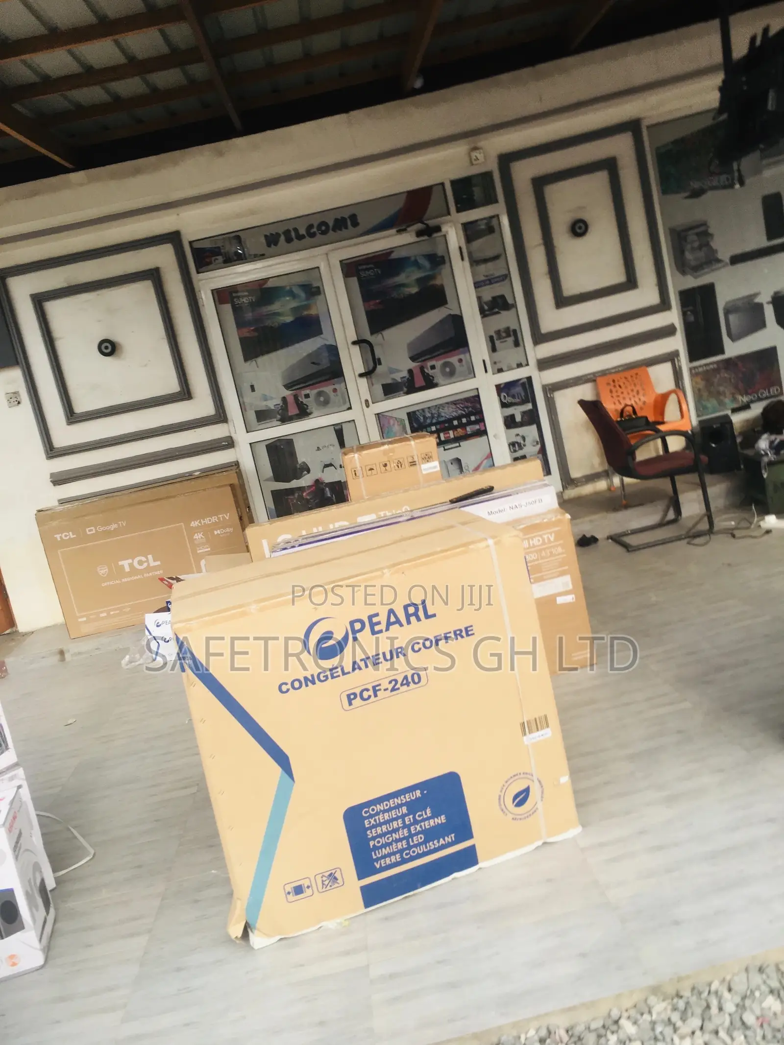 PCF-240 200 Liters Chestfreezer Singledoor Electric Pearl