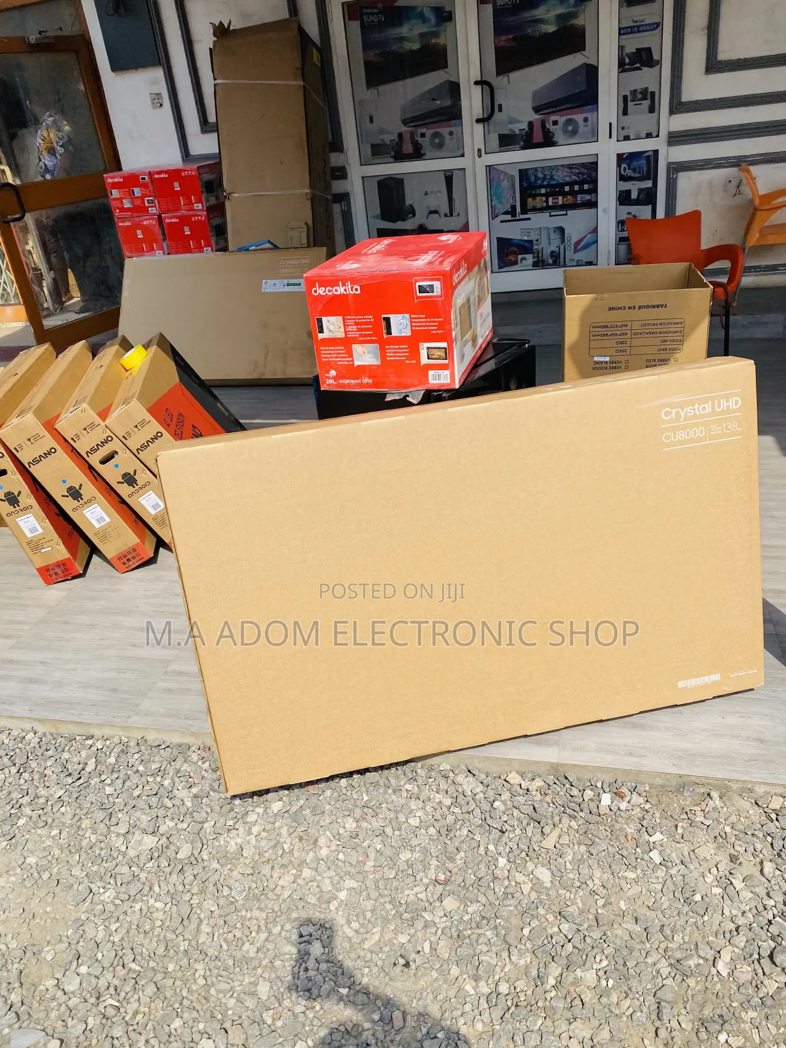 Well Design Samsung 55CU8000 55 Inch Crystal Uhd Smart Tv.