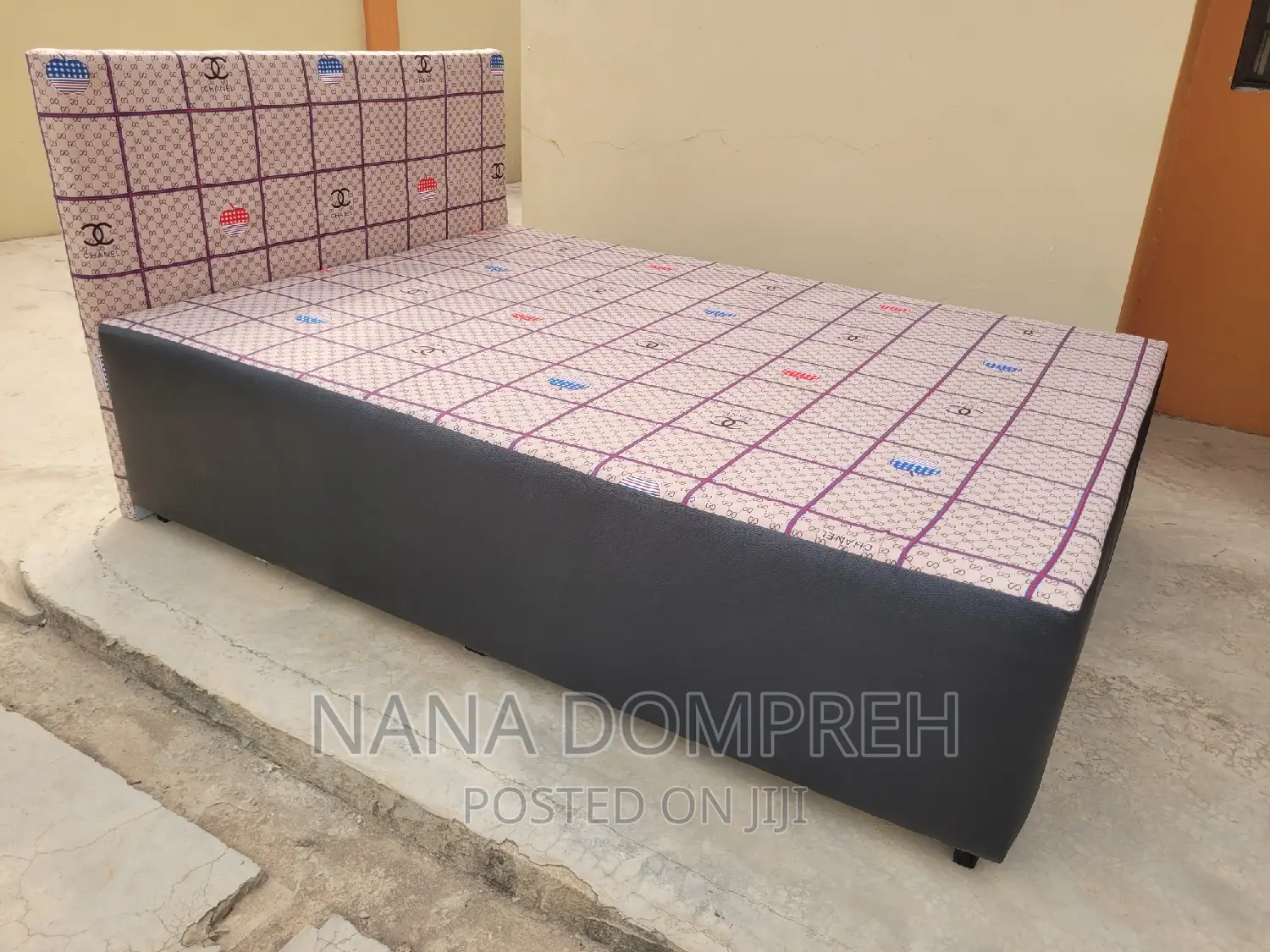 Inbuilt Double Bed