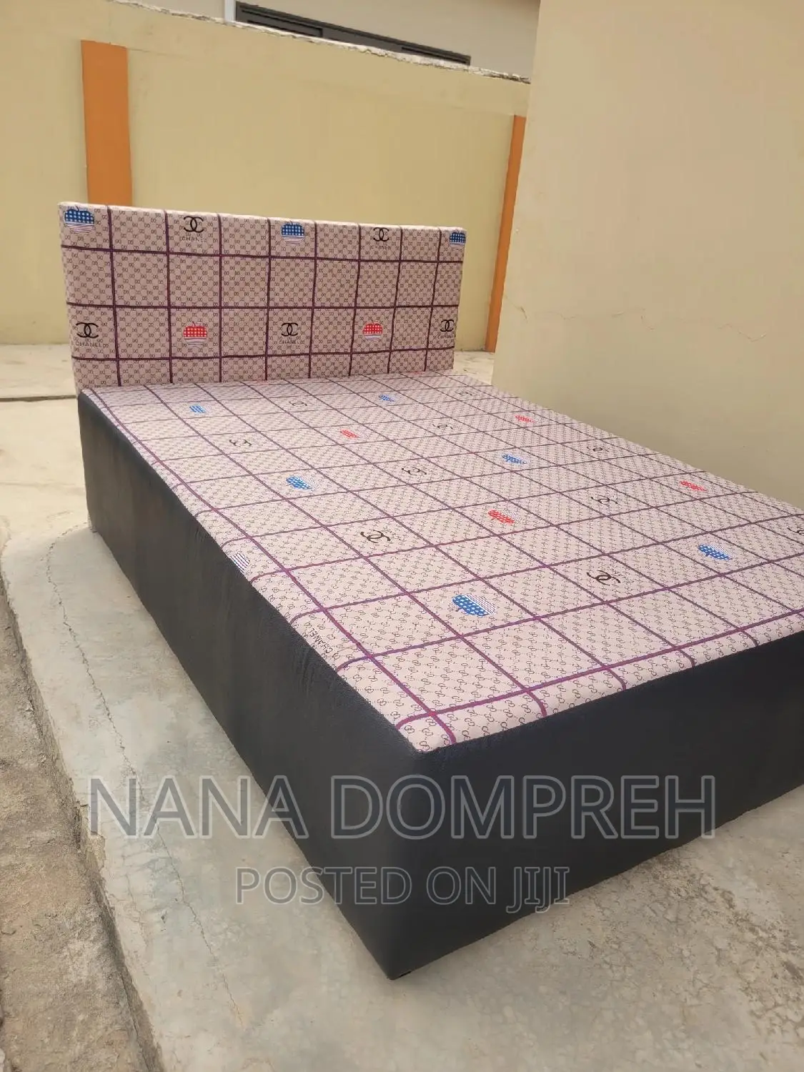 Inbuilt Double Bed