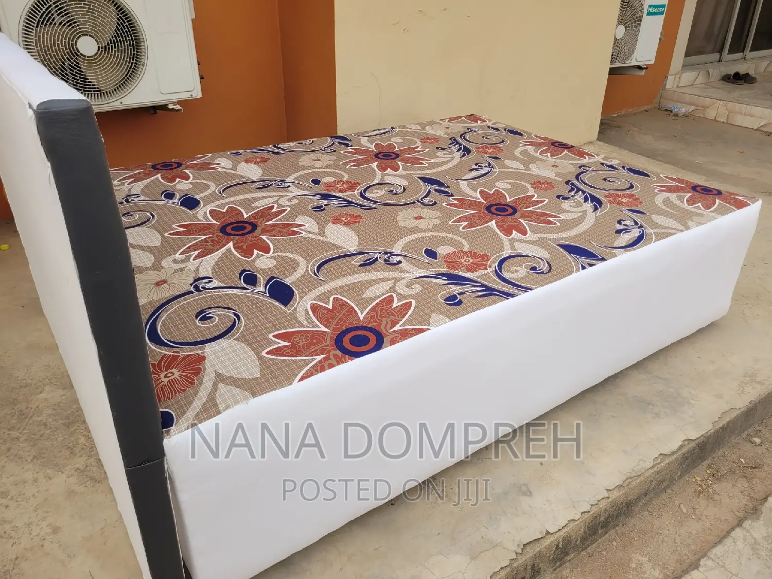Inbuilt Double Bed