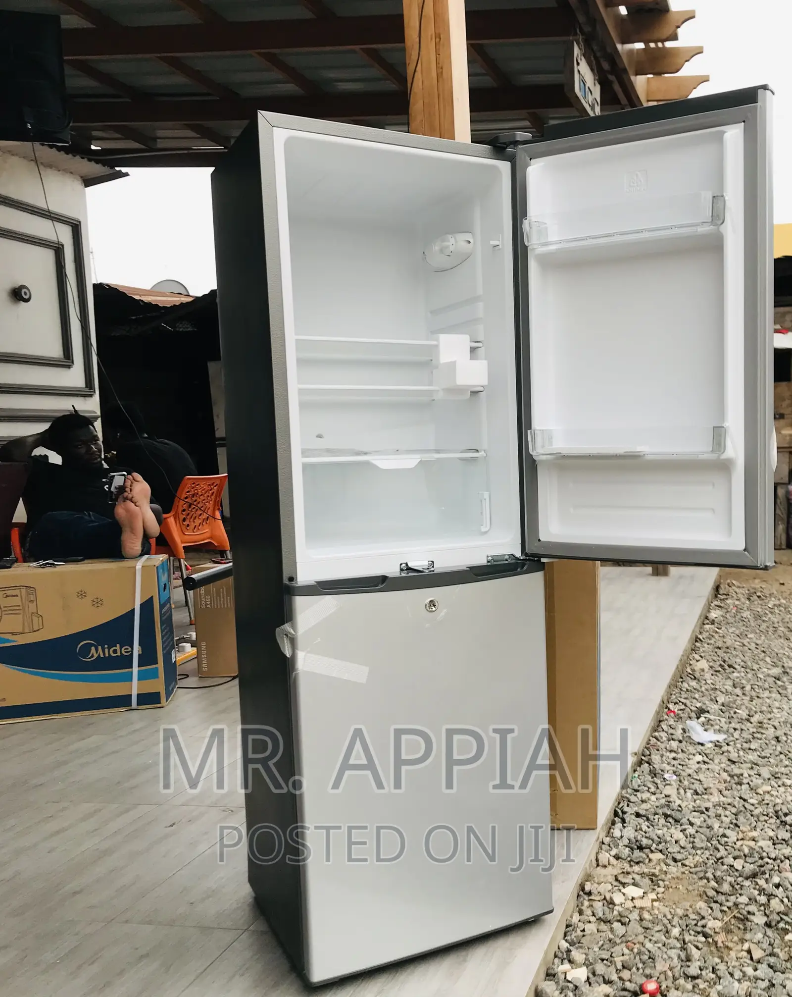 Energy Sufficient Zara 240bf Double Door Fridge(Gray).