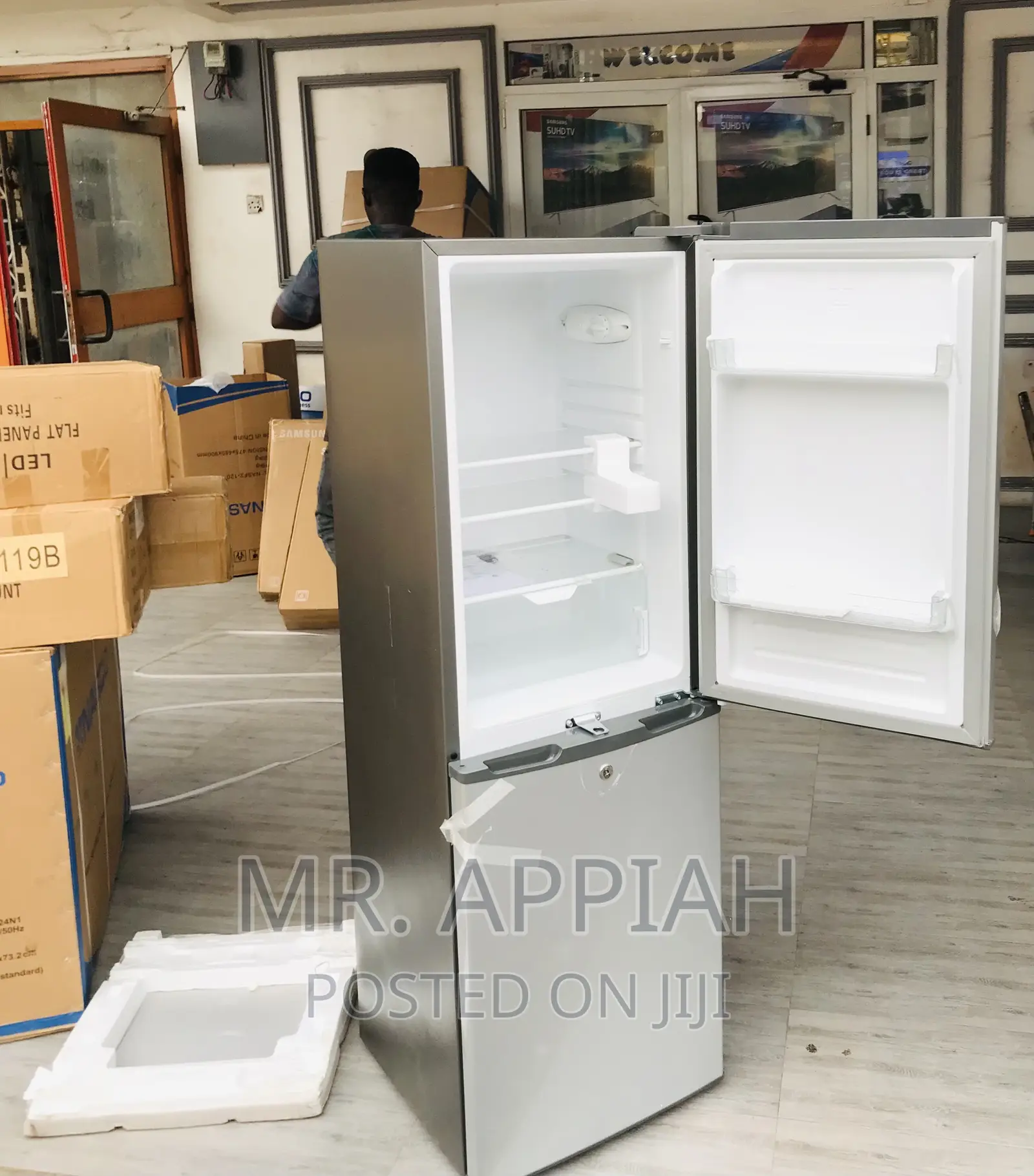 Manual Defrost Zara 240bf Bottom Freezer Fridge,Gray.