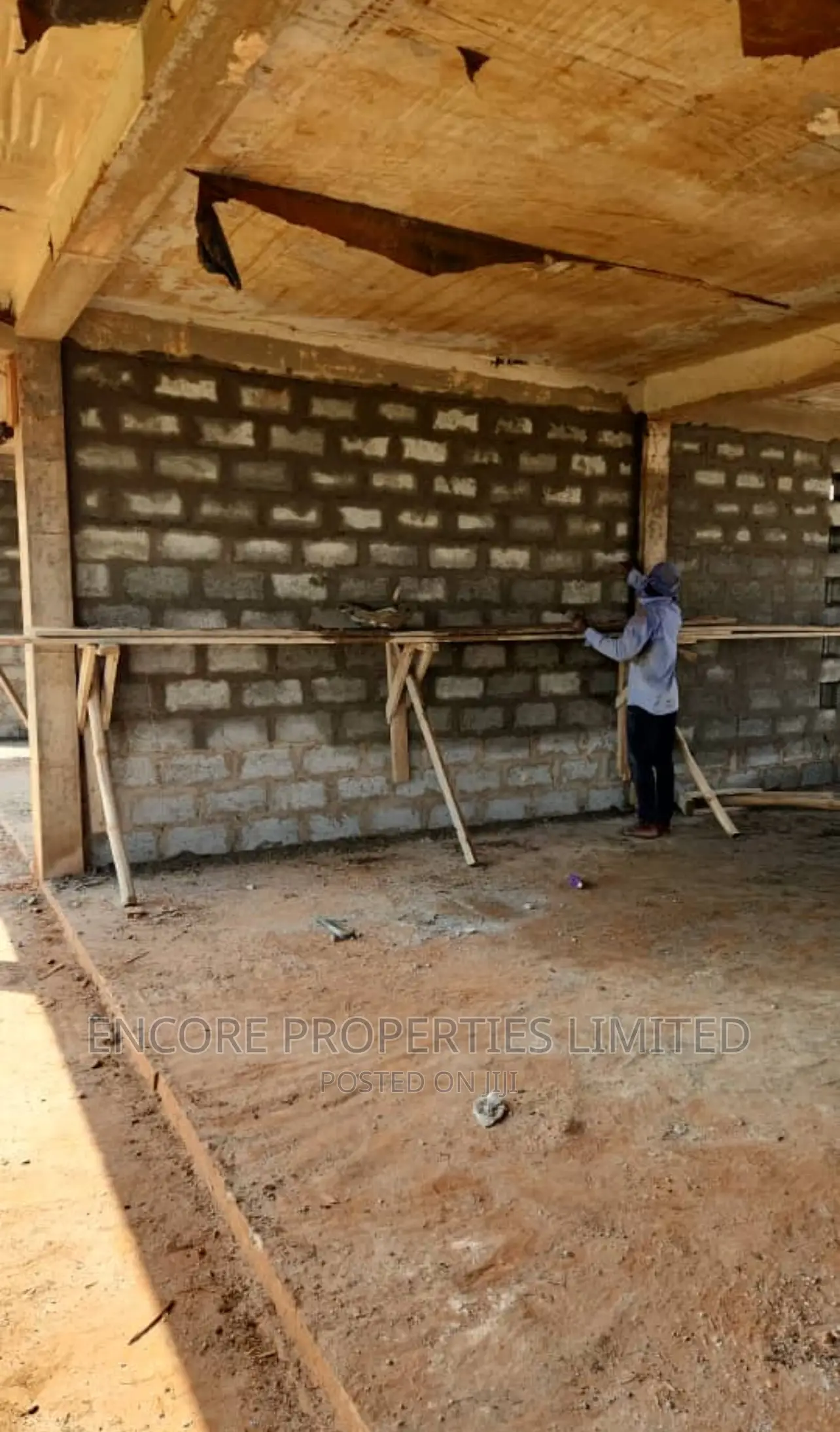 12bdrm House in Encore Properties, Oyibi for sale