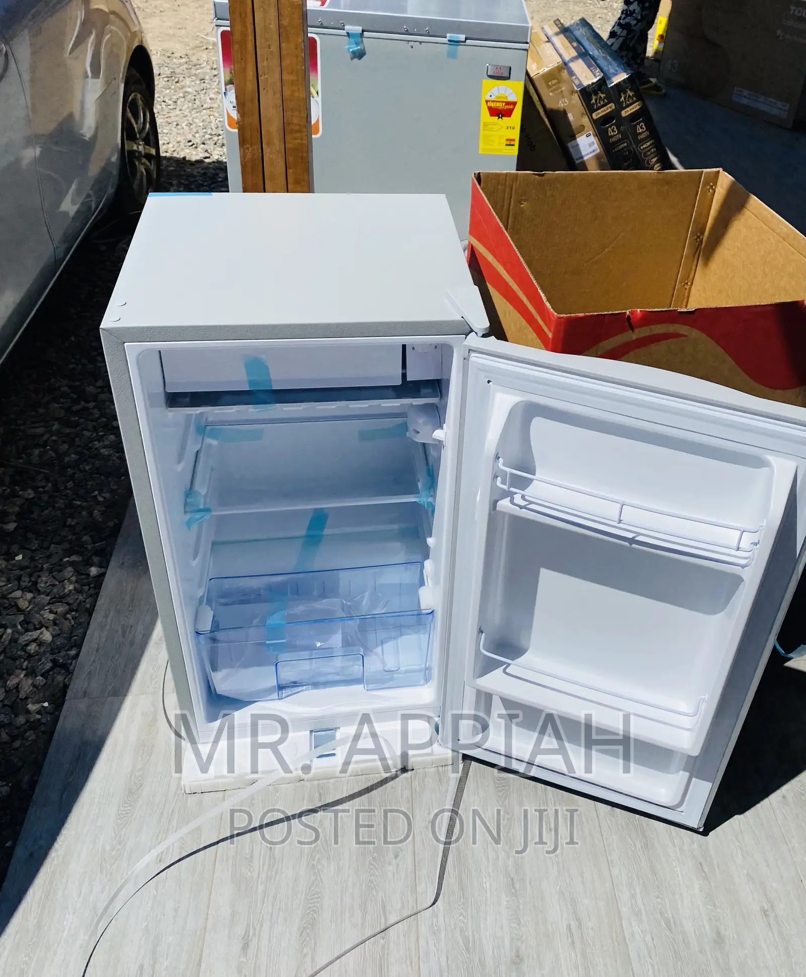 Lovely Zara 11SD Single Door Table Top Fridge(Gray).
