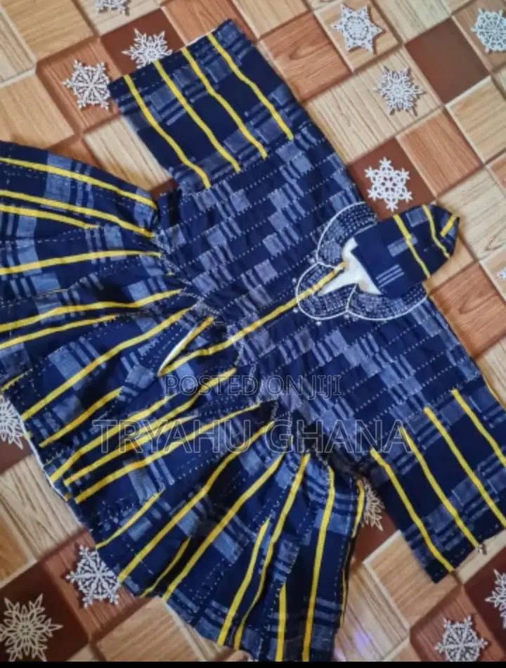 Get the Best Deals on Northern Fugu Hand-Made Male Smock