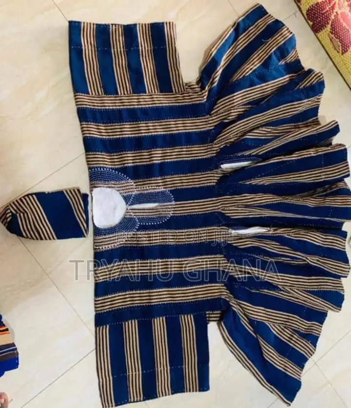 Get the Best Deals on Northern Fugu Hand-Made Male Smock