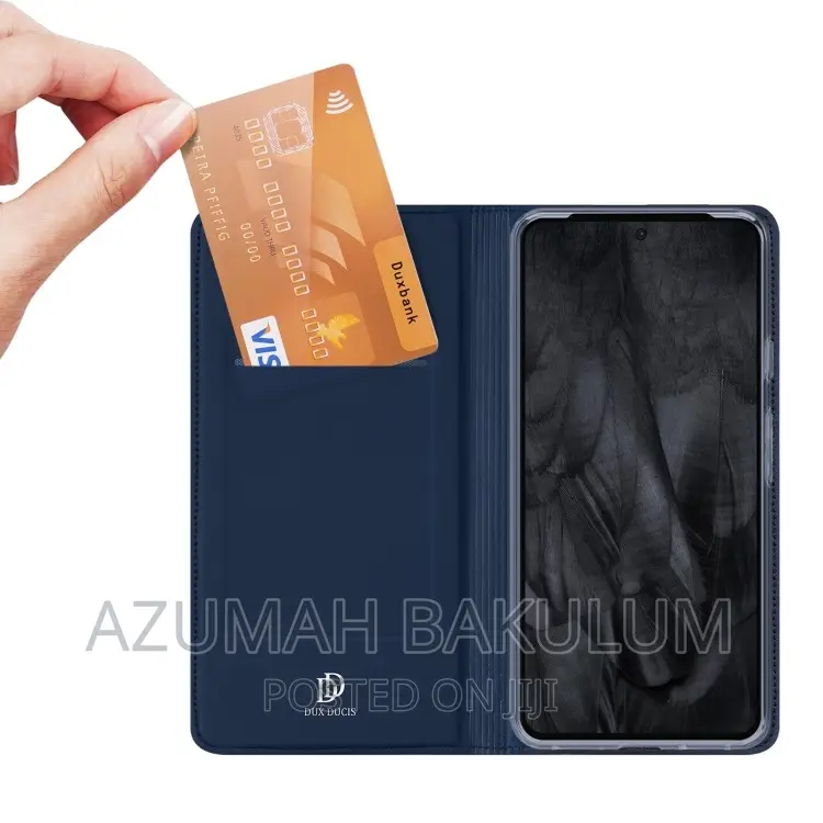 Google Pixel 8 Pro / 8 Skin Pro Flip Cover
