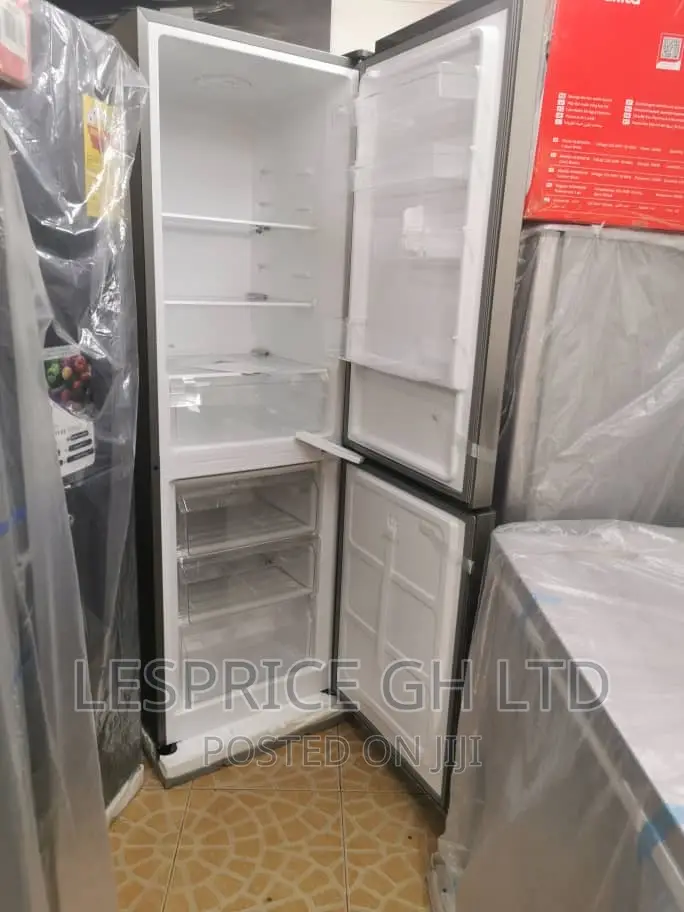 Ultra Modern Signature 287L Fridge