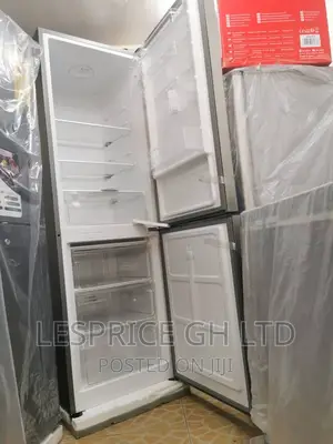 Top Cooling Signature 287L Refrigerator