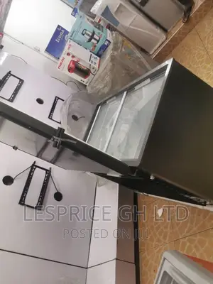Signature 345L// Powerful Chest Freezer