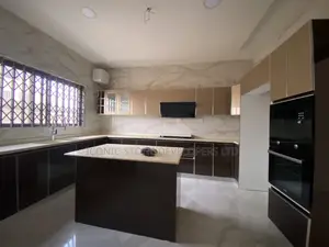 4bdrm Duplex in Spintex for sale
