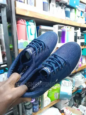 Nautica Fabric Upper Sneakers US= 2 UK = 1 EUROPE = 33