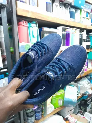 Nautica Fabric Upper Sneakers US= 2 UK = 1 EUROPE = 33