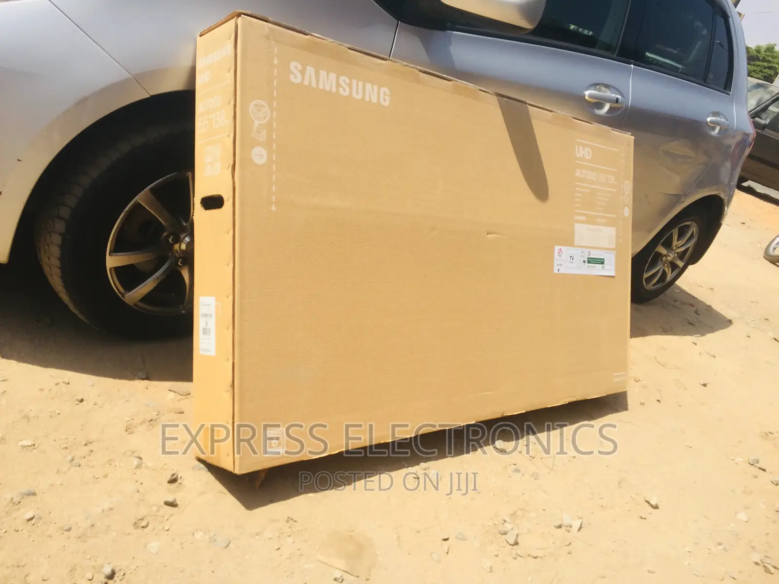 Vivid UHD Smart Glossy Samsung 55”Au7000 Tv 