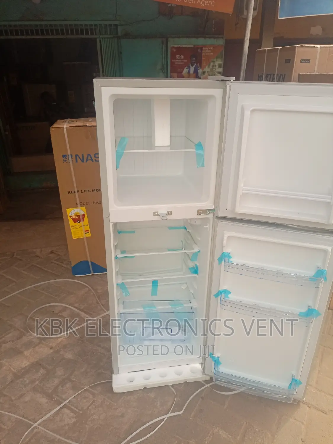Westpool 138ltr Double Door Refrigerator