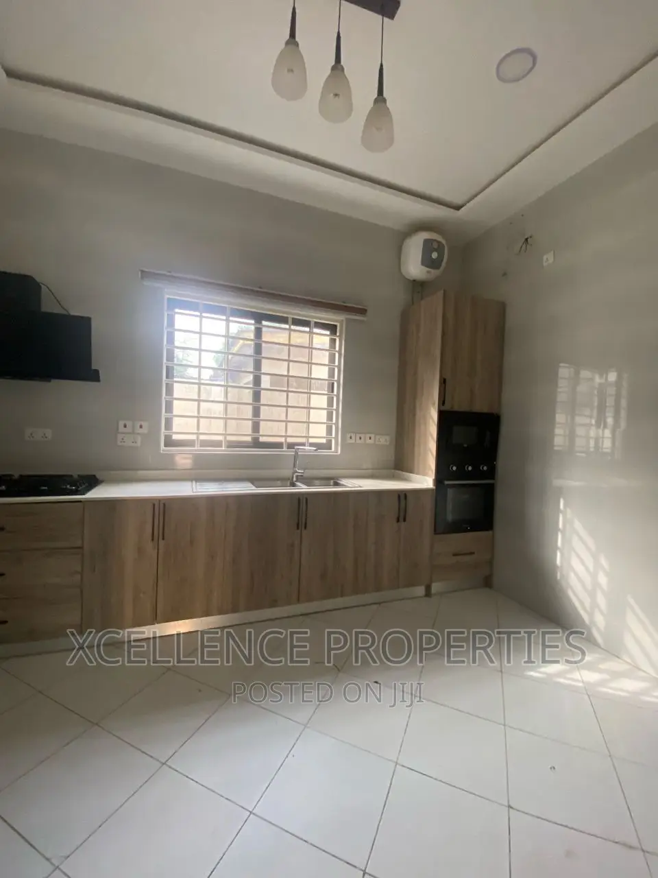 3bdrm House in Xcellence Properties, Lake Side Estate for rent