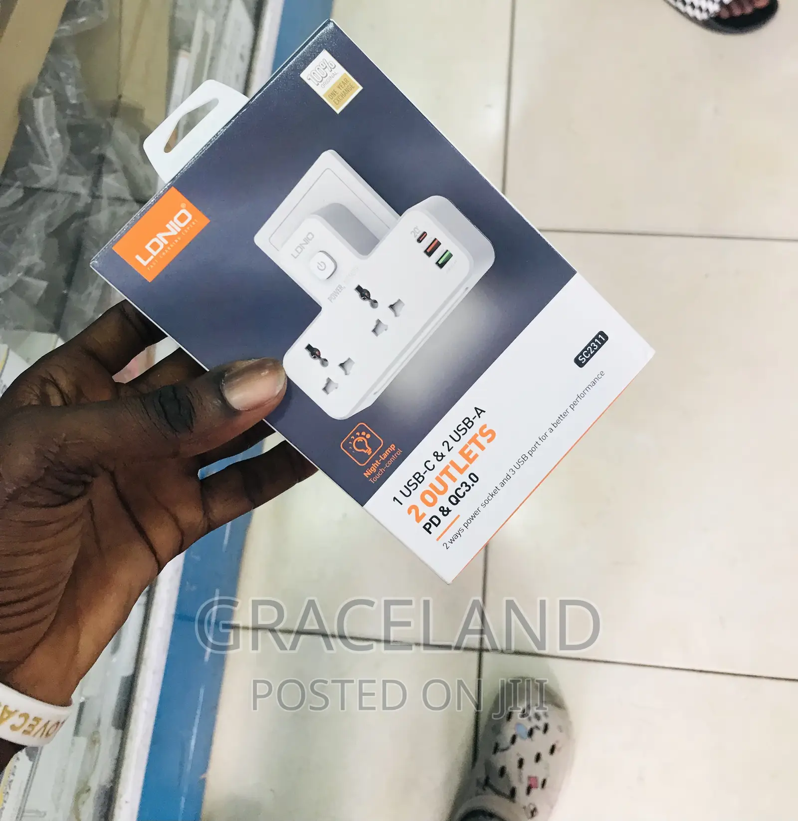 Original LDNIO Socket 1 USB-C and 2 USB-A Fast Charger