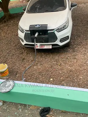 Car 2018 White