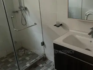 3bdrm House in Spintex Road for rent