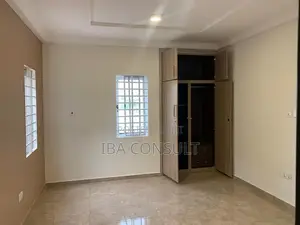 4bdrm House in Malejor, Amrahia for sale