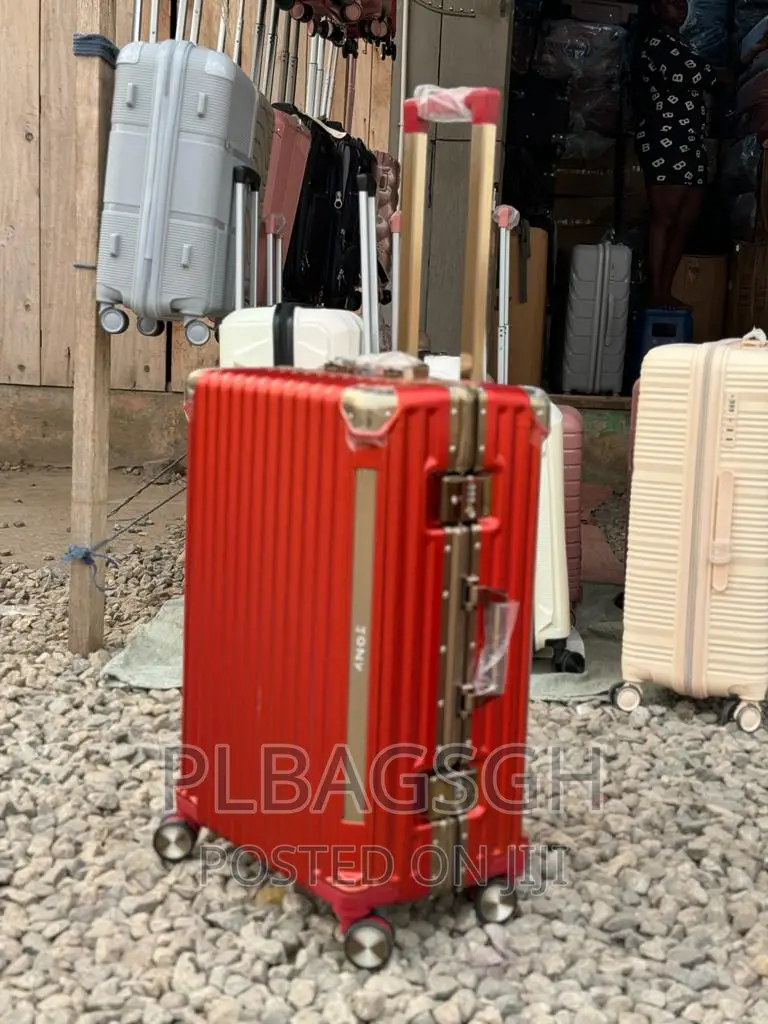 Zipless Trolling Traveling Luxurious Luggage Medium Size