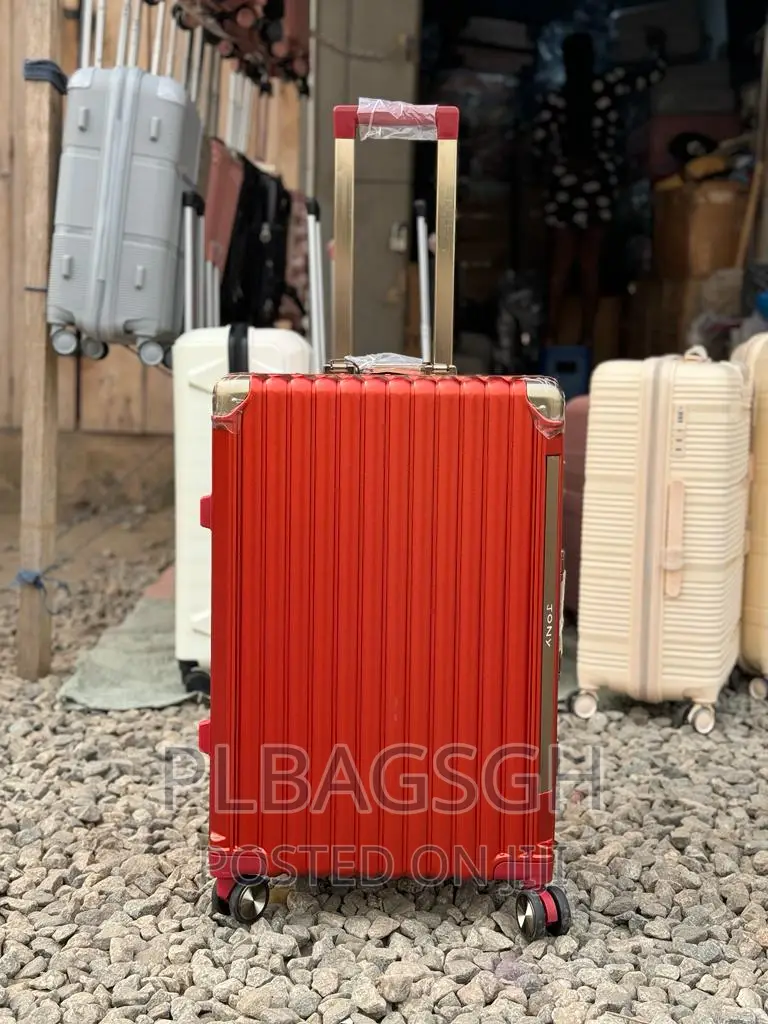 Zipless Trolling Traveling Luxurious Luggage Medium Size